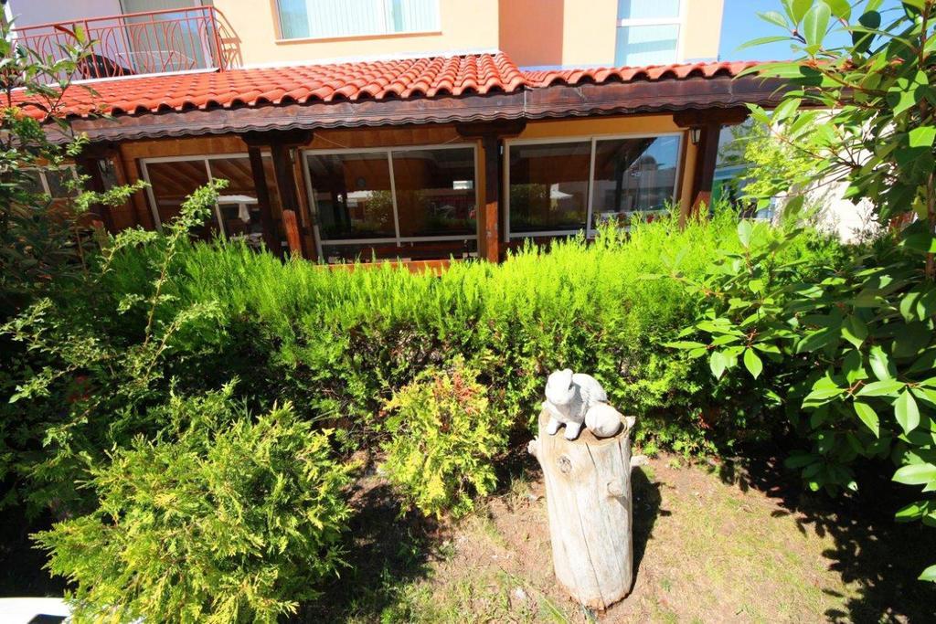 Sunny Day 1 - Menada Apartments Sunny Beach Oda fotoğraf
